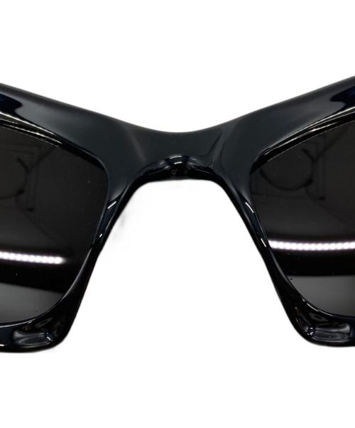 BALENCIAGA（バレンシアガ）BALENCIAGA (バレンシアガ) BAT RECTANGLEサングラス/バット レクタングル ブラック サイズ:59-20-125の古着・服飾アイテム