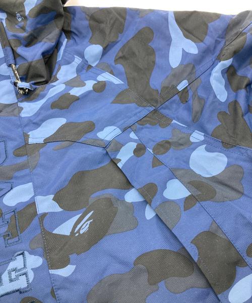 A BATHING APE（ア ベイシング エイプ）A BATHING APE (ア ベイシング エイプ) カモ柄マウンテンパーカー ネイビー サイズ:XLの古着・服飾アイテム