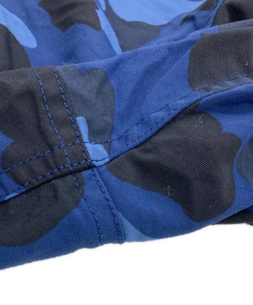 A BATHING APE（アベイシングエイプ）A BATHING APE (アベイシングエイプ) Camo Beach Short ネイビー サイズ:Lの古着・服飾アイテム