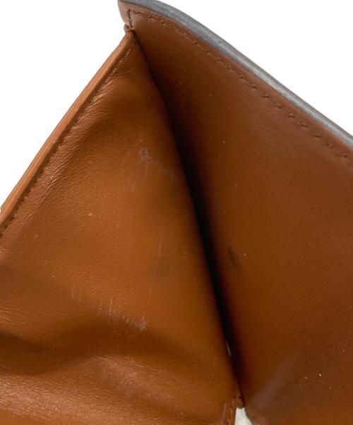 CELINE（セリーヌ）CELINE (セリーヌ) トリオンフスモールフラップウォレット/Small Flap Wallet TRIOMPHE IN Shiny calfskin ブラウンの古着・服飾アイテム