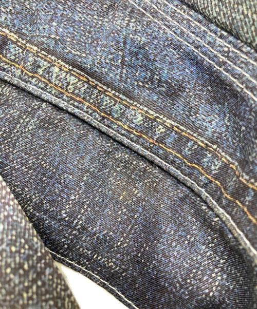 COMME des GARCONS JUNYA WATANABE MAN（コム デ ギャルソン ジュンヤ ワタナベ マン）COMME des GARCONS JUNYA WATANABE MAN (コム デ ギャルソン ジュンヤ ワタナベ マン) LEVI'S (リーバイス) 転写デニムパンツ インディゴ サイズ:Ｓの古着・服飾アイテム