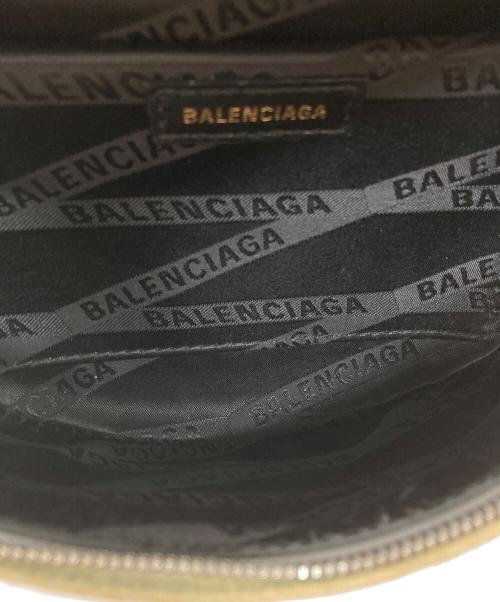 BALENCIAGA（バレンシアガ）BALENCIAGA (バレンシアガ) グラフィティスーベニアベルトバッグ/Graffiti Souvenir Belt Bag ホワイトの古着・服飾アイテム