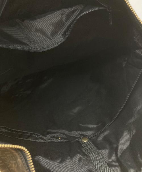 Jean Paul GAULTIER（ジャンポールゴルチェ）Jean Paul GAULTIER (ジャンポールゴルチェ) タイポグラフィエンボストートバッグ/ypography Embossed Tote Bag ブラックの古着・服飾アイテム