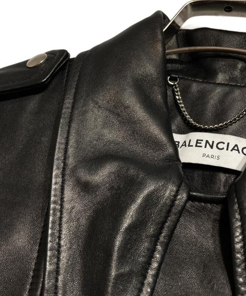 BALENCIAGA（バレンシアガ）BALENCIAGA (バレンシアガ) ラムレザースカーフバイカー ライダースジャケット/Riders Jacket ブラック サイズ:36の古着・服飾アイテム