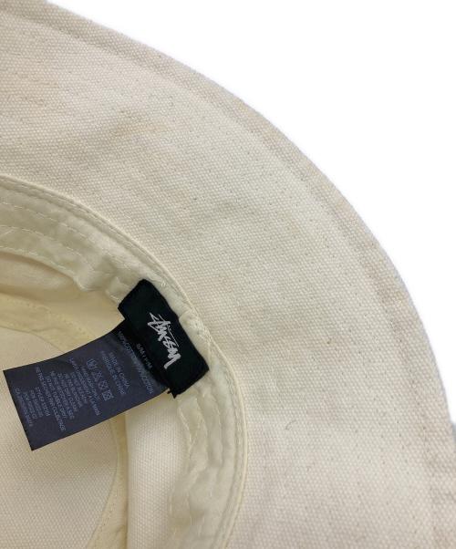 stussy（ステューシー）stussy (ステューシー) COMME des GARCONS (コムデギャルソン) バケットハット ベージュの古着・服飾アイテム
