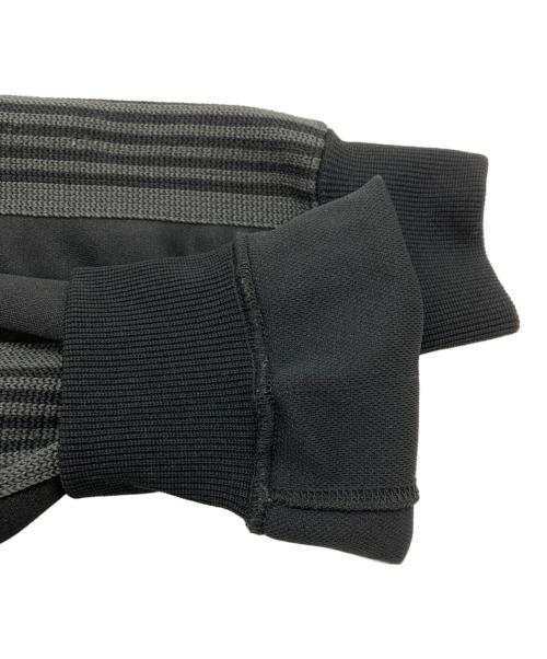Needles（ニードルズ）Needles (ニードルズ) URBAN RESEARCH (アーバンリサーチ) 別注トラックジャケット/Track Jacket ブラック サイズ:Sの古着・服飾アイテム