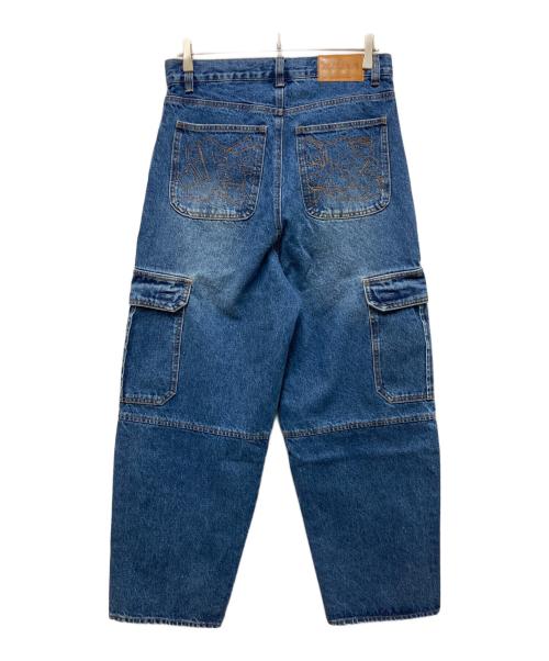 THE BLACK EYE PATCH（ブラックアイパッチ）THE BLACK EYE PATCH (ブラックアイパッチ) URBAN ARROWS STITCHED CARGO JEANS() インディゴ サイズ:32の古着・服飾アイテム