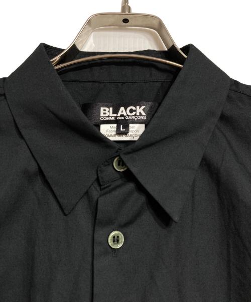 BLACK COMME des GARCONS（ブラックコムデギャルソン）BLACK COMME des GARCONS (ブラックコムデギャルソン) レギュラーカラーロングシャツ/Regular Collar Long Shirt ブラック サイズ:Lの古着・服飾アイテム
