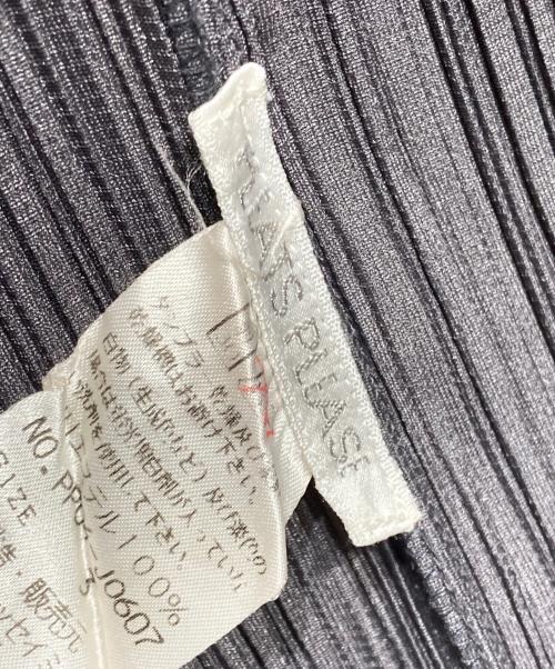 PLEATS PLEASE（プリーツプリーズ）PLEATS PLEASE (プリーツプリーズ) プリーツカーディガン/Pleated Cardigan グレー サイズ:3の古着・服飾アイテム