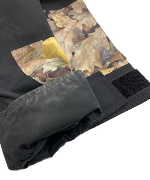 THE NORTH FACE（ザ ノース フェイス）THE NORTH FACE (ザ ノース フェイス) Supreme (シュプリーム) Leaves Mountain Light Jacket ベージュ サイズ:Ｓの古着・服飾アイテム