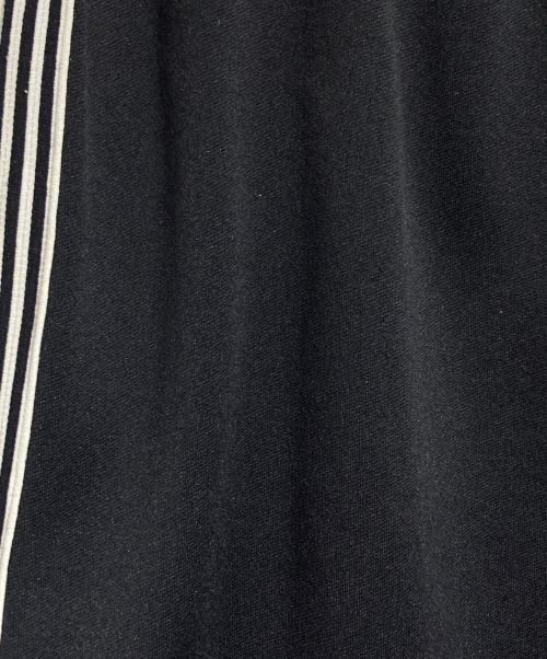 ROBE DE CHAMBRE COMME DES GARCONS（ローブドシャンブル コムデギャルソン）ROBE DE CHAMBRE COMME DES GARCONS (ローブドシャンブル コムデギャルソン) ラインジャージースカート/Line jersey skirt ブラック サイズ:Ｍの古着・服飾アイテム