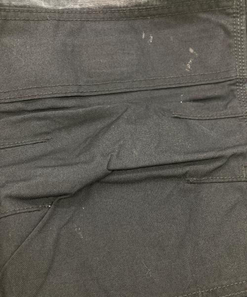 CarHartt（カーハート）CarHartt (カーハート) ダブルニーリップストップカーゴパンツ ブラック サイズ:36の古着・服飾アイテム