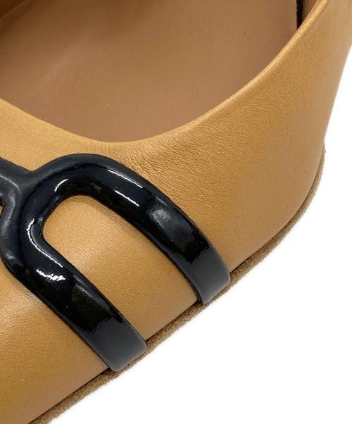 HERMES（エルメス）HERMES (エルメス) スリングバックヒールパンプス/Patent leather slingback pumps ベージュ サイズ:37の古着・服飾アイテム