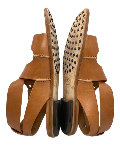 TOD'S（トッズ）TOD'S (トッズ) バックルフラットトングサンダル/ Buckle flat thong sandals ブラウン サイズ:39の古着・服飾アイテム