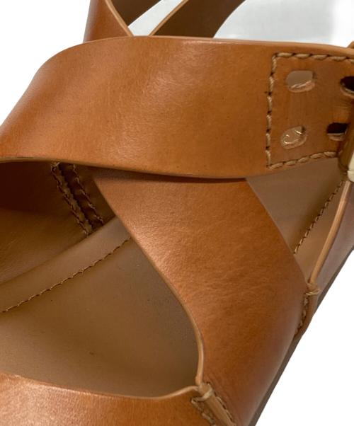 TOD'S（トッズ）TOD'S (トッズ) バックルフラットトングサンダル/ Buckle flat thong sandals ブラウン サイズ:39の古着・服飾アイテム