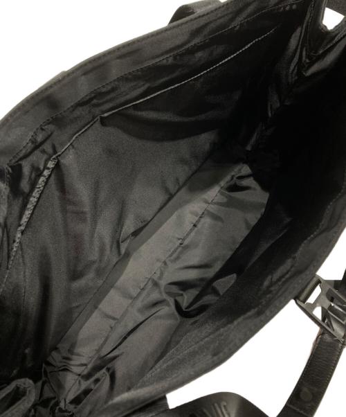 JUSTIN DAVIS（ジャスティンデイビス）JUSTIN DAVIS (ジャスティンデイビス) ATTRACT ナイロントートバッグ/アトラクト ブラック サイズ:Lの古着・服飾アイテム