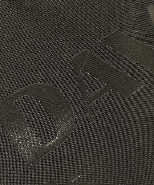 JUSTIN DAVIS（ジャスティンデイビス）JUSTIN DAVIS (ジャスティンデイビス) ATTRACT ナイロントートバッグ/アトラクト ブラック サイズ:Lの古着・服飾アイテム