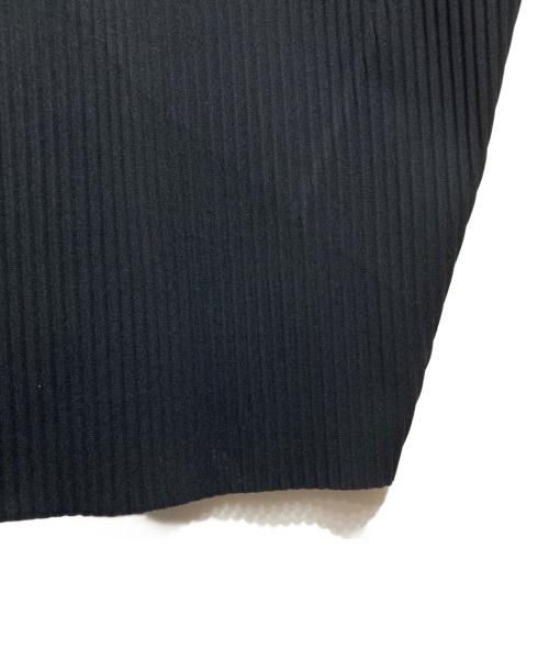 me ISSEY MIYAKE（ミーイッセイ ミヤケ）me ISSEY MIYAKE (ミーイッセイ ミヤケ) プリーツポンチョワンピース/Pleated Poncho Dress ブラック サイズ:-の古着・服飾アイテム