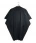 me ISSEY MIYAKE（ミーイッセイ ミヤケ）の古着「プリーツポンチョワンピース/Pleated Poncho Dress」｜ブラック