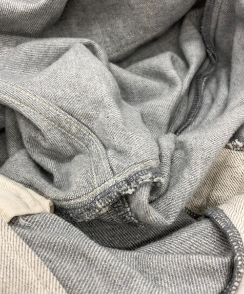 soduk（スドーク）soduk (スドーク) レザーパッチ ワイド テーパード パンツ/Leather patch wide tapered pants グレー サイズ:Mの古着・服飾アイテム