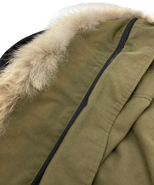 CANADA GOOSE（カナダグース）CANADA GOOSE (カナダグース) LABRADOR BOMBER/ラブラドールボンバー カーキ サイズ:Sの古着・服飾アイテム
