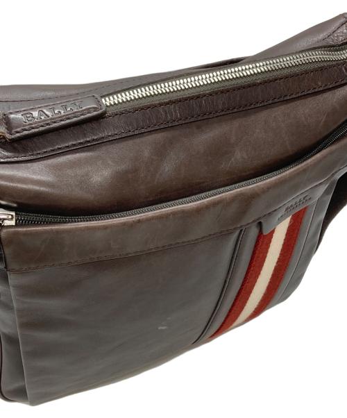 BALLY（バリー）BALLY (バリー) ストライプレザーショルダーバッグ/Striped Leather Shoulder Bag ブラウンの古着・服飾アイテム