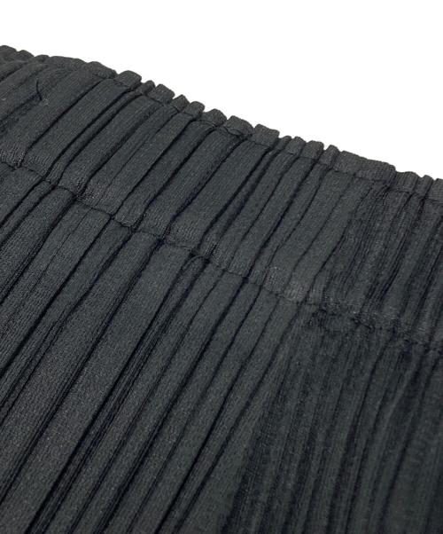 PLEATS PLEASE（プリーツプリーズ）PLEATS PLEASE (プリーツプリーズ) プリーツワイドクロップドパンツ ブラック サイズ:3の古着・服飾アイテム