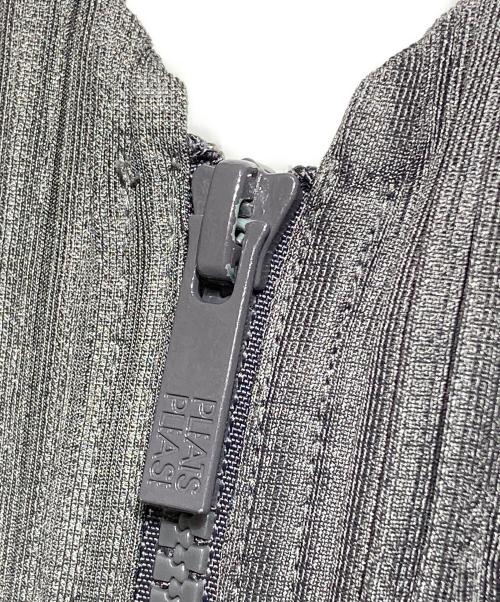 PLEATS PLEASE（プリーツプリーズ）PLEATS PLEASE (プリーツプリーズ) 消しプリーツオールインワン/Pleated all-in-one グレー サイズ:2の古着・服飾アイテム