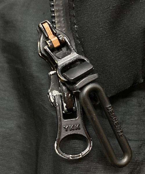 DESCENTE ALLTERRAIN（デザイント オルテライン）DESCENTE ALLTERRAIN (デザイント オルテライン) ANCHOR MIZUSAWA DOWN JACKET/水沢ダウンジャケット ブラック サイズ:Mの古着・服飾アイテム