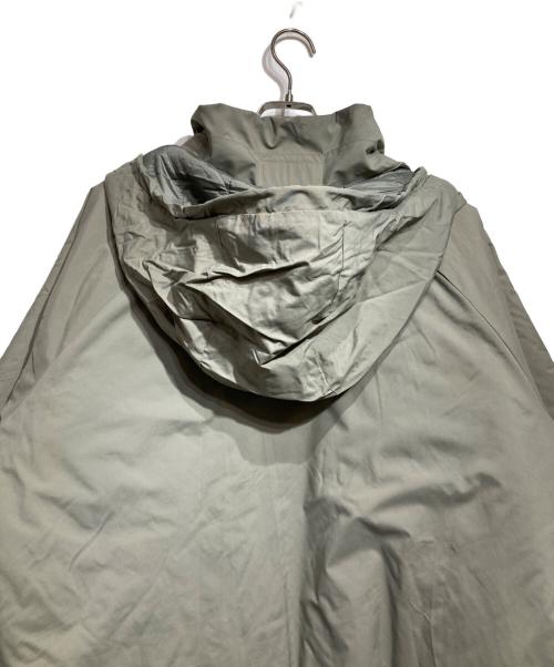 ECWCS（エクワックス）ECWCS (エクワックス) GEN3 level7 jacket/Sterlingwera of Boston社 グレー サイズ:L-Rの古着・服飾アイテム