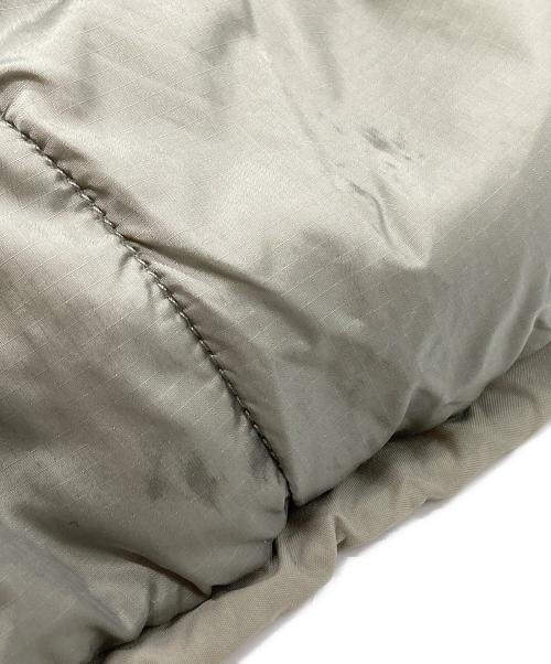 ECWCS（エクワックス）ECWCS (エクワックス) GEN3 level7 jacket/Sterlingwera of Boston社 グレー サイズ:L-Rの古着・服飾アイテム