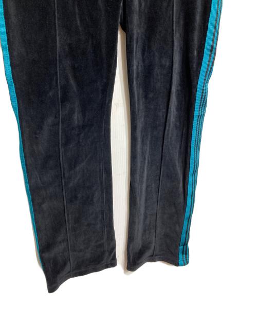 Needles（ニードルズ）Needles (ニードルズ) Narrow Track Pant - C/Pe Velour/トラックパンツ ブラック×ブルー サイズ:Ｓの古着・服飾アイテム