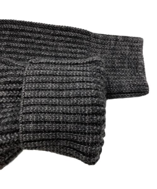 AMI Alexandre Mattiussi（アミアレクサンドルマテュッシ）AMI Alexandre Mattiussi (アミアレクサンドルマテュッシ) ハーフジップウールニット/Half-zip wool knit グレー サイズ:Mの古着・服飾アイテム
