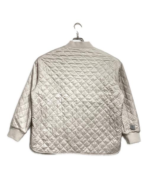 MaxMara THE CUBE（マックスマーラ ザ キューブ）MaxMara THE CUBE (マックスマーラ ザ キューブ) テクニカルキルティングボンバージャケット/Technical Quilted Bomber Jacket ベージュ サイズ:36の古着・服飾アイテム