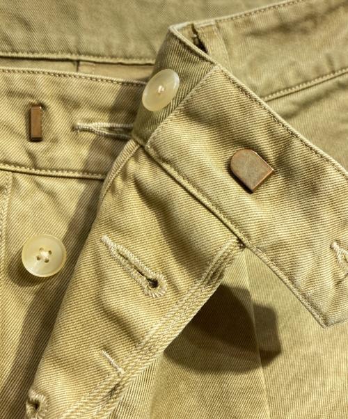 AURALEE（オーラリー）AURALEE (オーラリー) PRODUCT DYED FINX CHINO ONE-TUCK PANTS/チノパンツ カーキ サイズ:5の古着・服飾アイテム