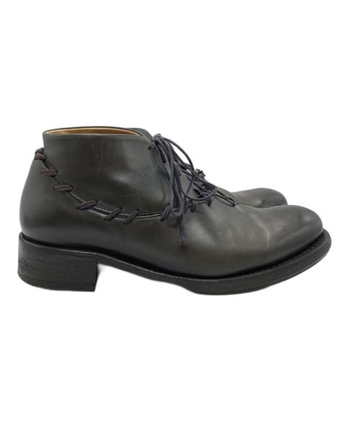 CHEREVICHKIOTVICHKI（シェレヴィッキオヴィッキ）CHEREVICHKIOTVICHKI (シェレヴィッキオヴィッキ) レースアップチャッカブーツ/Chukka boots ブラック×グレー サイズ:41の古着・服飾アイテム