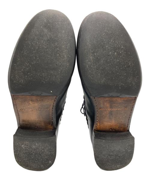 CHEREVICHKIOTVICHKI（シェレヴィッキオヴィッキ）CHEREVICHKIOTVICHKI (シェレヴィッキオヴィッキ) レースアップチャッカブーツ/Chukka boots ブラック×グレー サイズ:41の古着・服飾アイテム