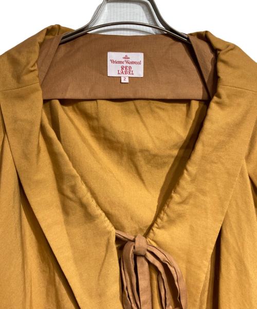 Vivienne Westwood RED LABEL（ヴィヴィアンウエストウッドレッドレーベル）Vivienne Westwood RED LABEL (ヴィヴィアンウエストウッドレッドレーベル) ビッグカーラーリボンジャケット/Big Collar Ribbon Jacket キャメル サイズ:2の古着・服飾アイテム