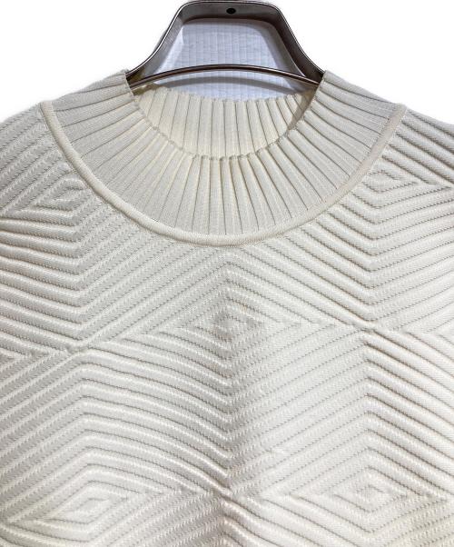 A-POC ABLE ISSEY MIYAKE（エイポック エイブル イッセイ ミヤケ）A-POC ABLE ISSEY MIYAKE (エイポック エイブル イッセイ ミヤケ) TYPE-K STEAM STRETCH KNIT/スチーム ストレッチ ベージュ サイズ:2の古着・服飾アイテム