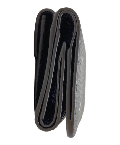 Maison Margiela（メゾンマルジェラ）Maison Margiela (メゾンマルジェラ) 4ステッチ三つ折りウォレット/4-stitch tri-fold wallet ブラックの古着・服飾アイテム