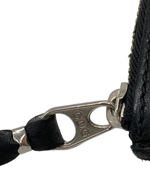 COMME des GARCONS（コムデギャルソン）COMME des GARCONS (コムデギャルソン) SILVER EYELET Lジップウォレット/Silver Eyelet L Zip Wallet ブラックの古着・服飾アイテム