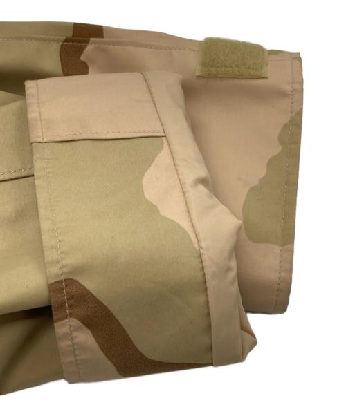 US ARMY（ユーエスアーミー）US ARMY (ユーエスアーミー) ECWCS DESERT CAMO PARKA/エクワックス・デザートカモ・パーカー  ベージュ サイズ:MEDIUM-LONGの古着・服飾アイテム