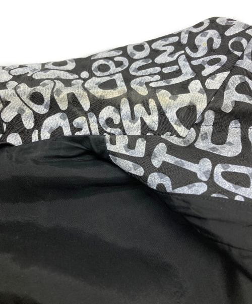 BLACK COMME des GARCONS（ブラックコムデギャルソン）BLACK COMME des GARCONS (ブラックコムデギャルソン) メッセージプリント・ポリジャガードジャケット/Message print polyester jacquard jacket ブラック サイズ:Lの古着・服飾アイテム