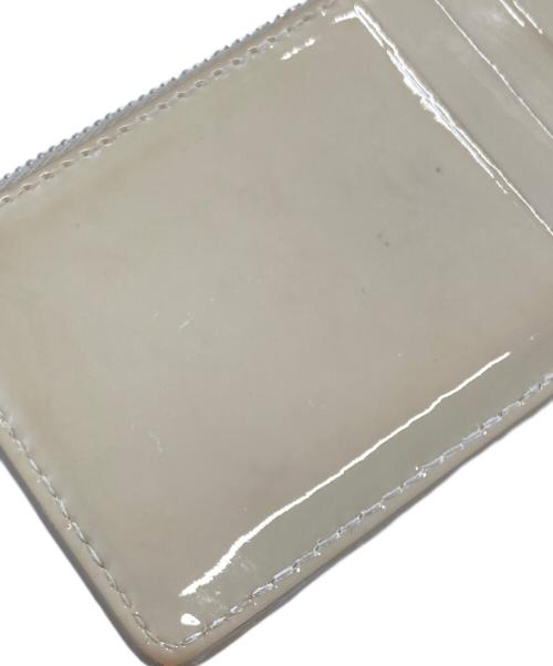 Maison Margiela（メゾンマルジェラ）Maison Margiela (メゾンマルジェラ) フラグメントケース/カードケース/Fragment case / Card case アイボリーの古着・服飾アイテム