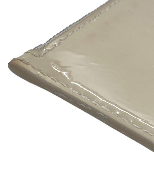 Maison Margiela（メゾンマルジェラ）Maison Margiela (メゾンマルジェラ) フラグメントケース/カードケース/Fragment case / Card case アイボリーの古着・服飾アイテム