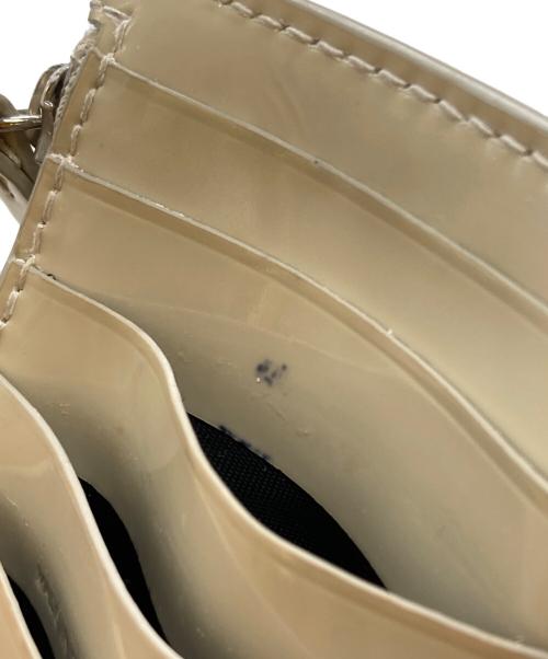 Maison Margiela（メゾンマルジェラ）Maison Margiela (メゾンマルジェラ) フラグメントケース/カードケース/Fragment case / Card case アイボリーの古着・服飾アイテム