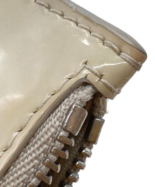Maison Margiela（メゾンマルジェラ）Maison Margiela (メゾンマルジェラ) フラグメントケース/カードケース/Fragment case / Card case アイボリーの古着・服飾アイテム