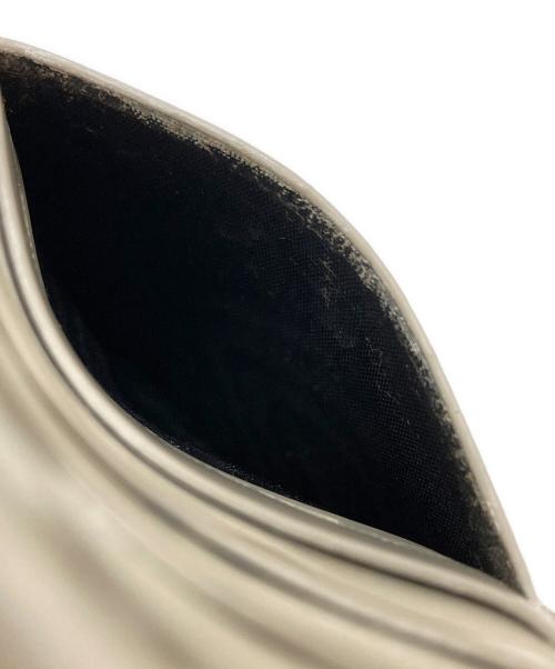 Maison Margiela（メゾンマルジェラ）Maison Margiela (メゾンマルジェラ) フラグメントケース/カードケース/Fragment case / Card case アイボリーの古着・服飾アイテム