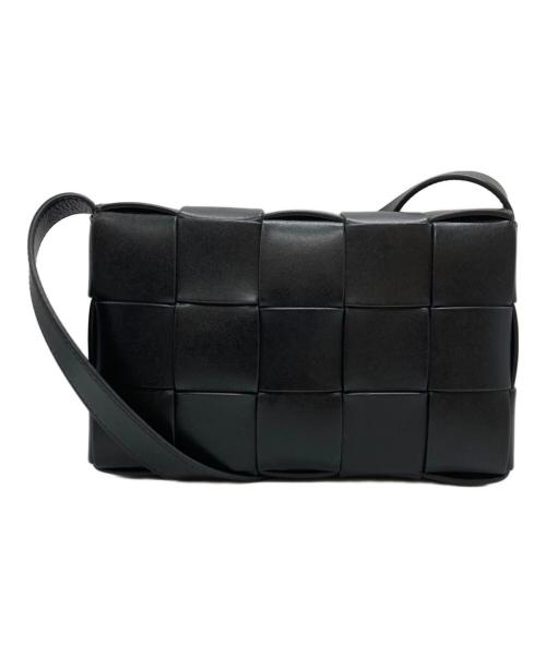 BOTTEGA VENETA（ボッテガベネタ）BOTTEGA VENETA (ボッテガベネタ) Intrecciato Cassette Shoulder Bag/イントレチャートカセットショルダーバッグ ブラックの古着・服飾アイテム