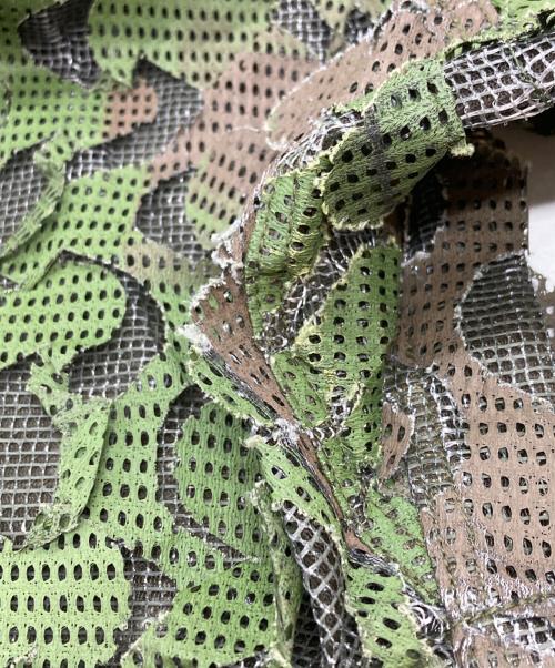 TIRED・TV（タイアード・ティーヴィー）TIRED・TV (タイアード・ティーヴィー) HIDE&SEEK CONVERTIBLE OVERPANT DESERT CAMO/ハイドアンドシーク・コンバーチブル・オーバーパンツ（デザートカモ柄） グリーン サイズ:Sの古着・服飾アイテム